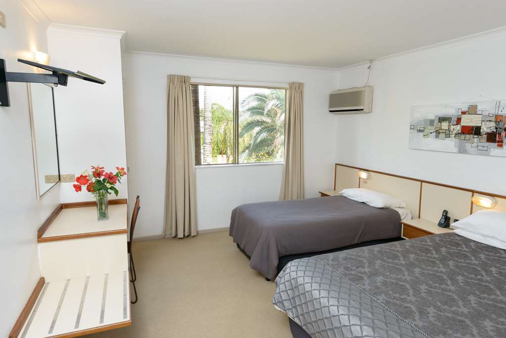 Wild Scotsman Motor Inn Gin Gin Qld ห้อง รูปภาพ
